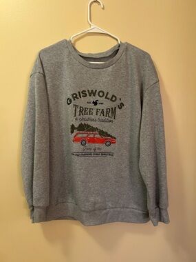 SHEIN Gray Crewneck Sweatshirt – Red Wagon Graphic, Cozy Casual Pullover